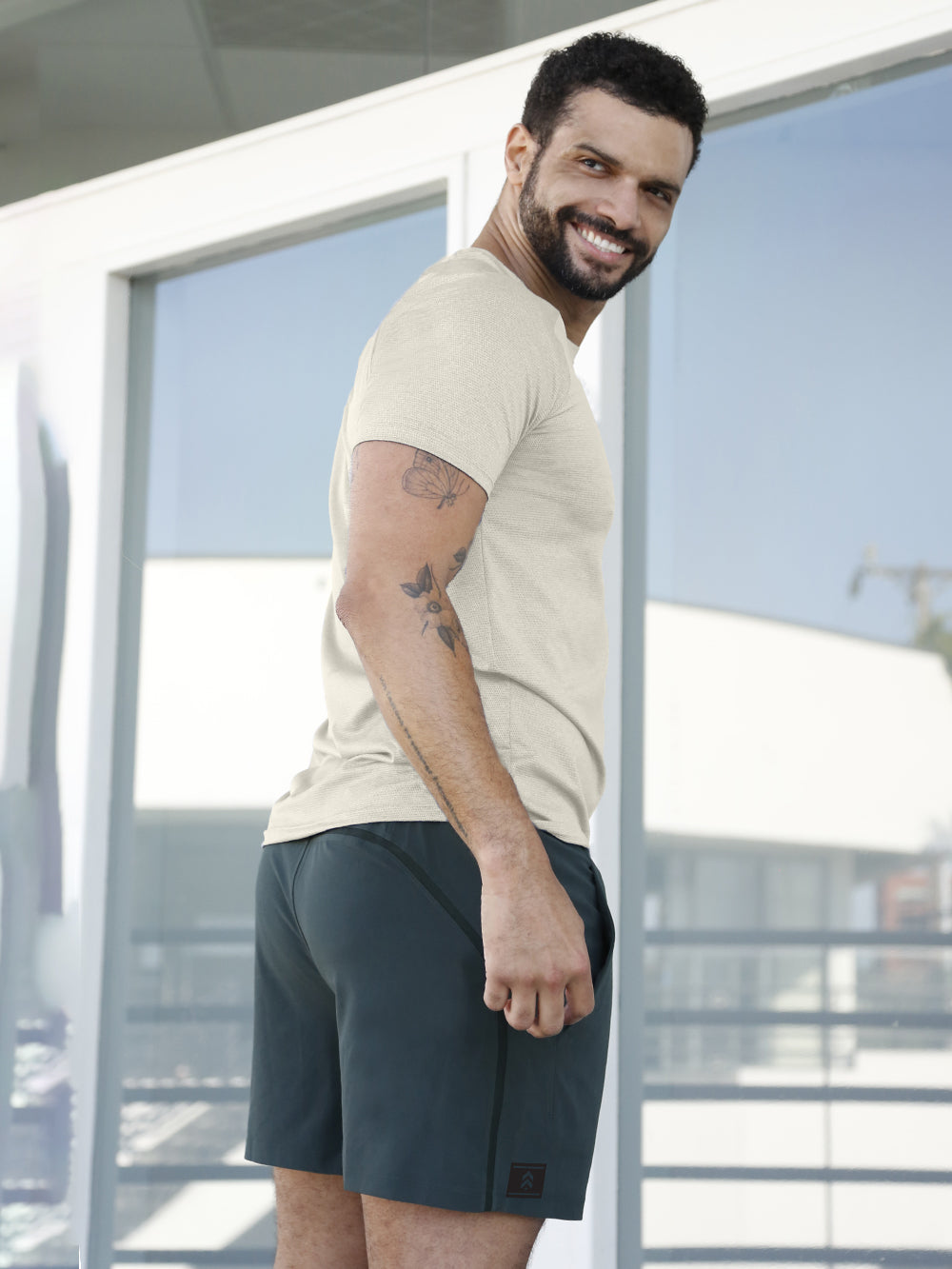 BARRY'S BONE LIFT TEE
