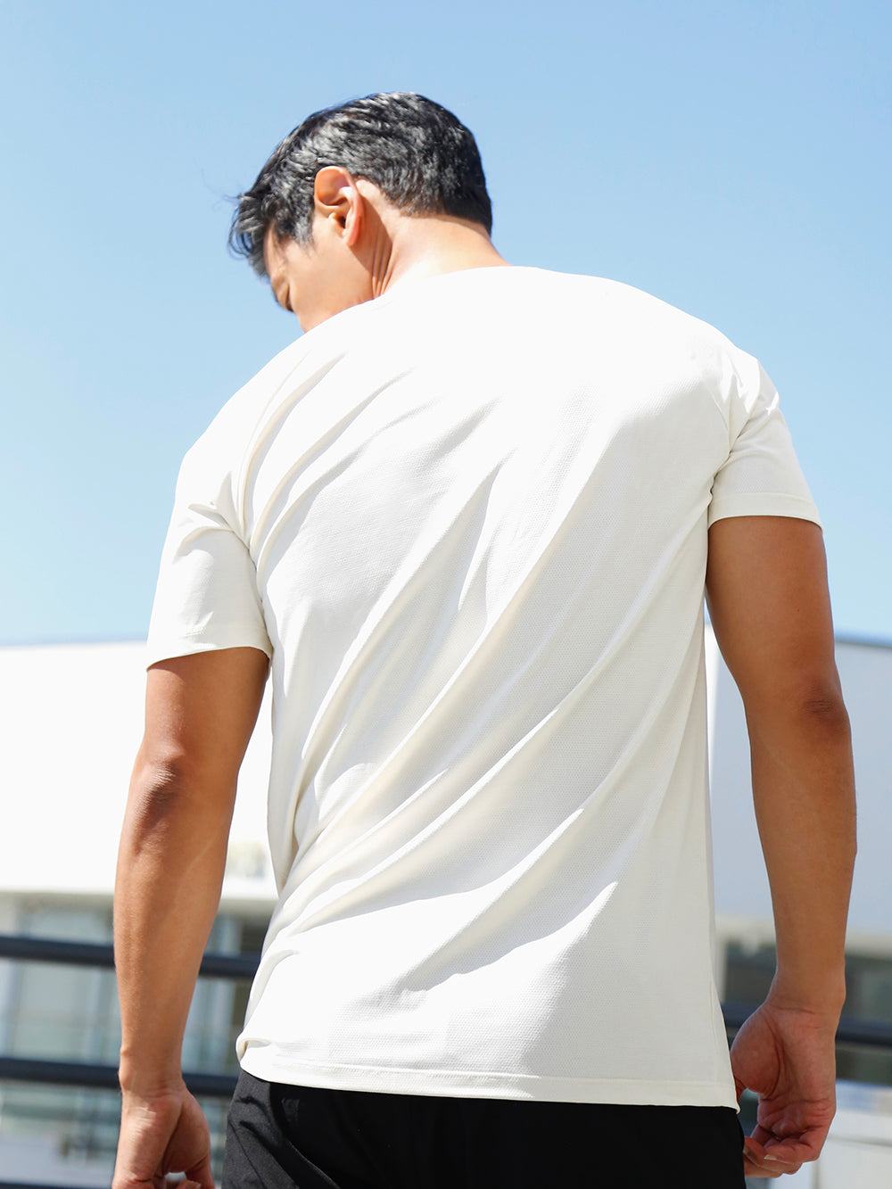 BARRY'S BONE LIFT TEE