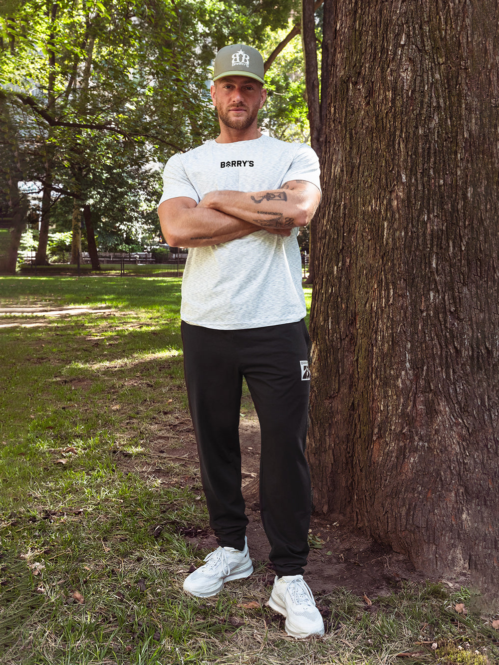 BARRY'S BLACK MOMENTUM JOGGER