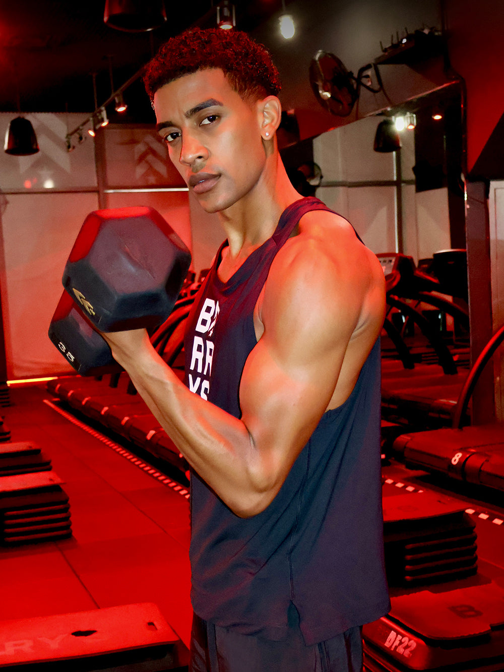 RHONE BLACK EXTRA MILE SINGLET TANK