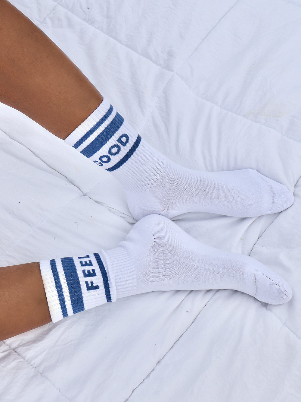 BARRY'S BLUE FEEL GOOD CREW SOCKS