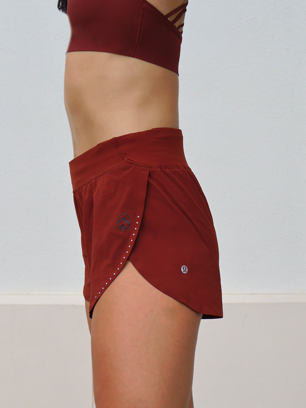 LULULEMON CRANBERRY CHARM FAST AND FREE HR SPLIT SHORT 3"