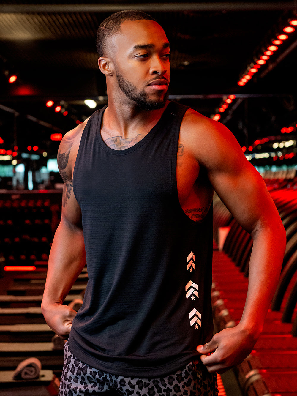 LULULEMON BLACK LICENSE TO TRAIN TANK