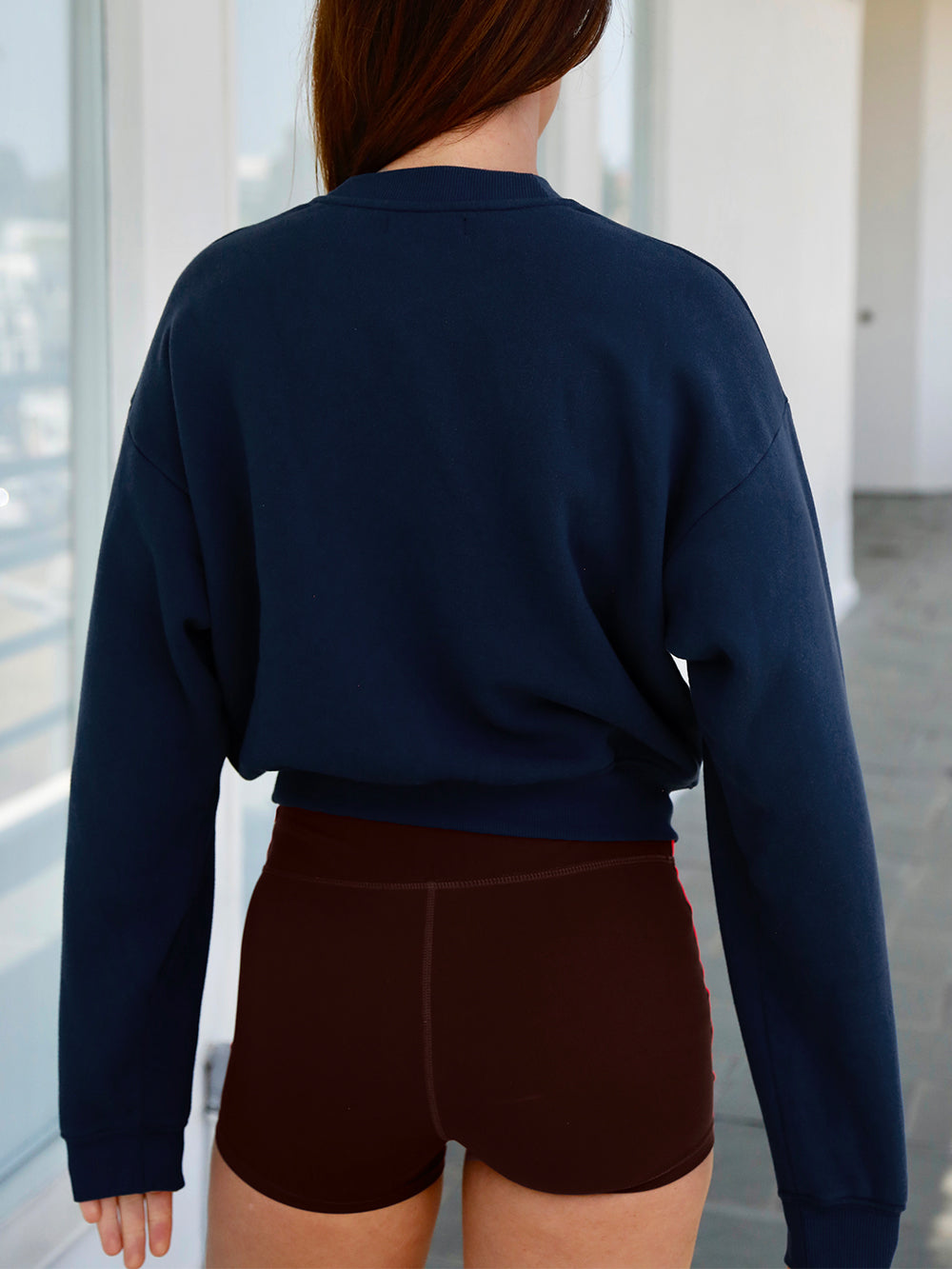 BARRY'S NAVY CROPPED CREW