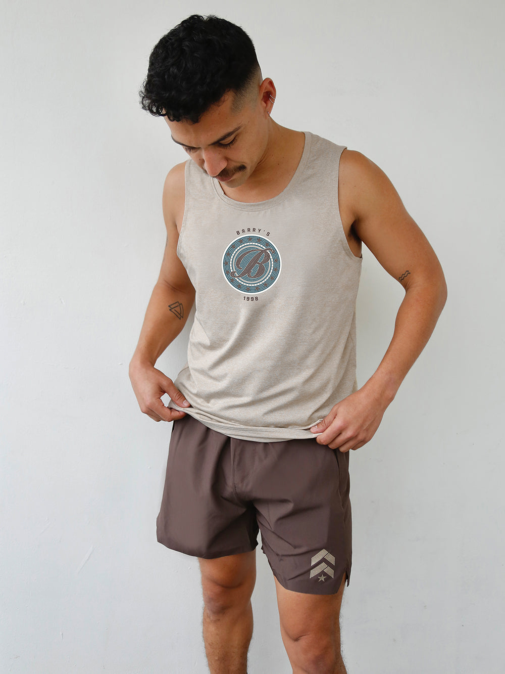 BARRY'S ESPRESSO UNLINED TRAIN SHORT