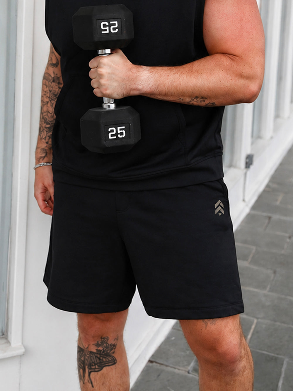 LULULEMON BLACK WARM-UP GYM SHORT 7"