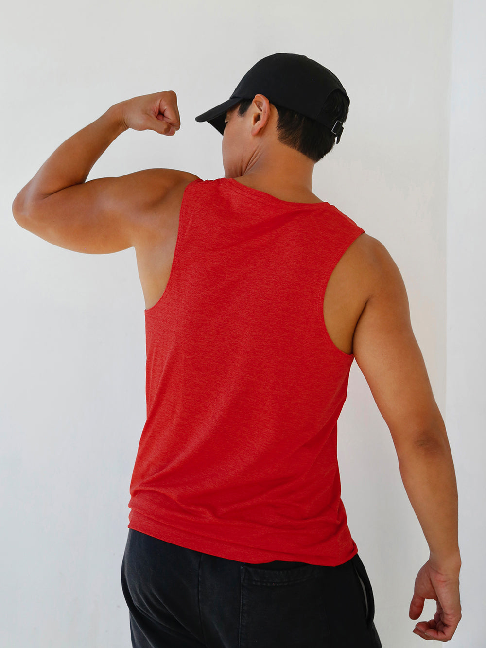 BARRY'S RED JOEY TANK