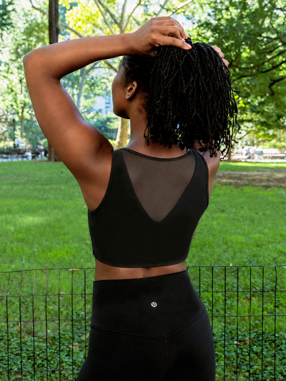 LULULEMON BLACK BEND THIS MESH BANDEAU AND V-NECK BRA