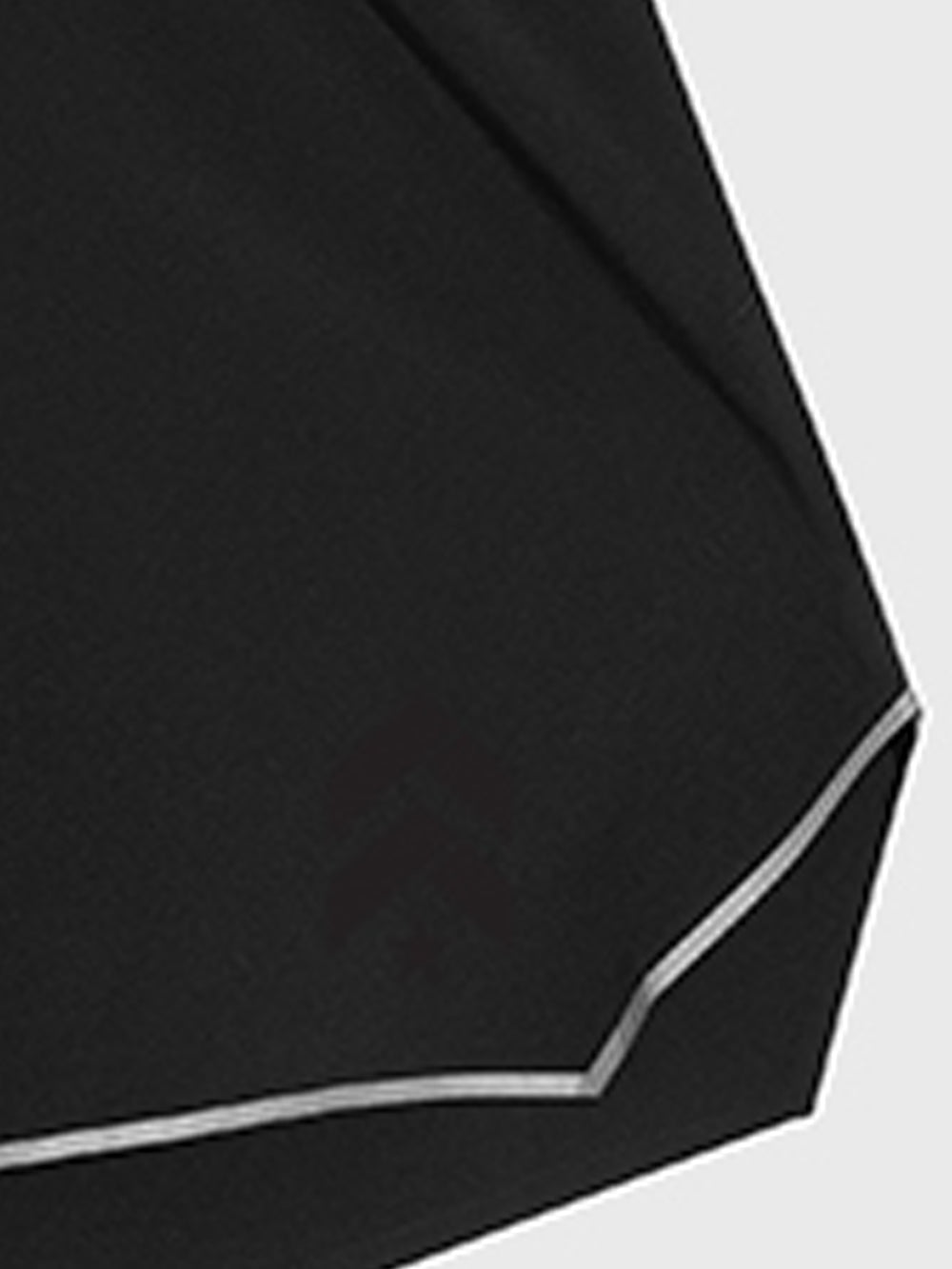 LULULEMON BLACK FAST AND FREE SPLIT SHORT 3"
