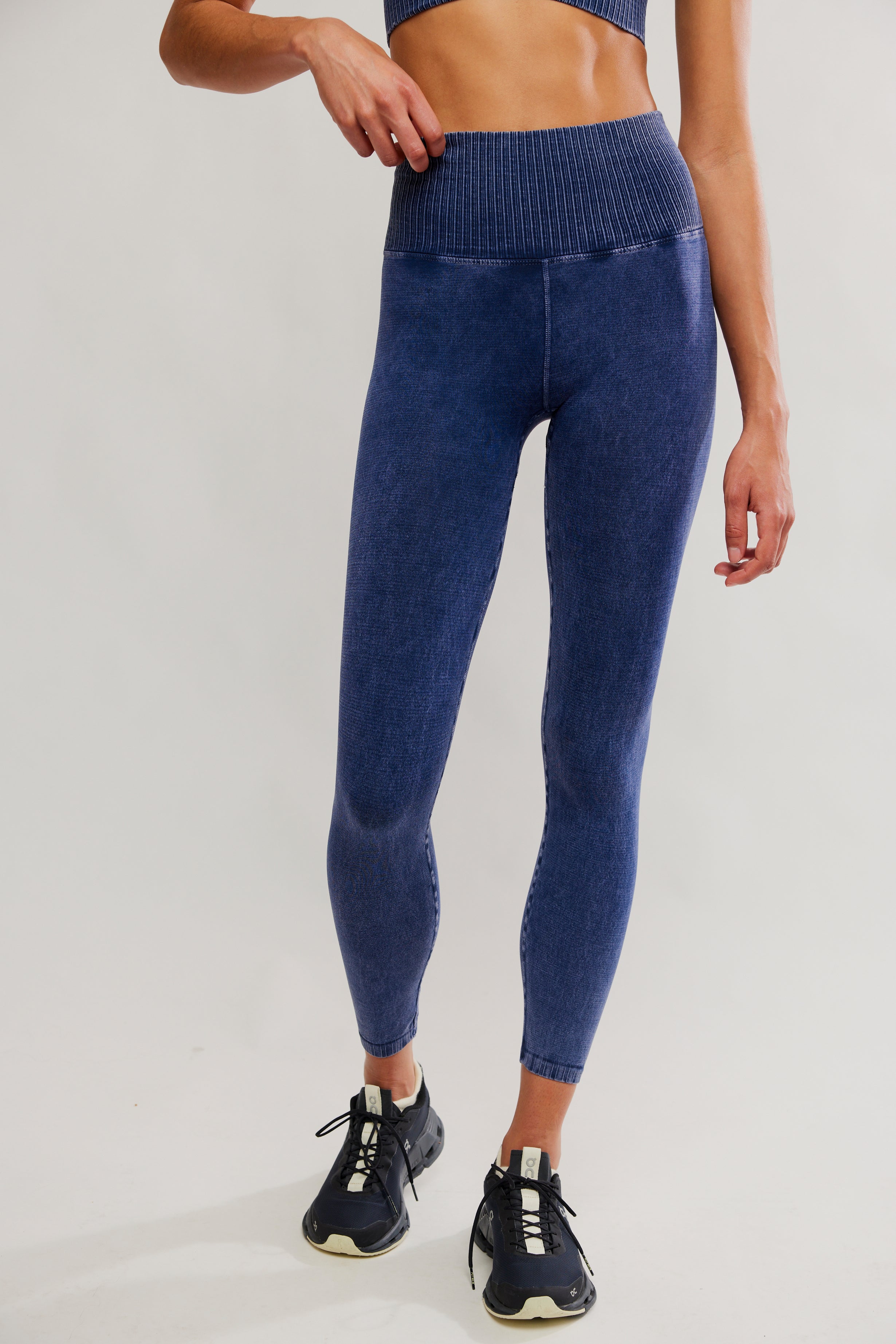 FP MOVEMENT DEEPEST NAVY GOOD KARMA LEGGING