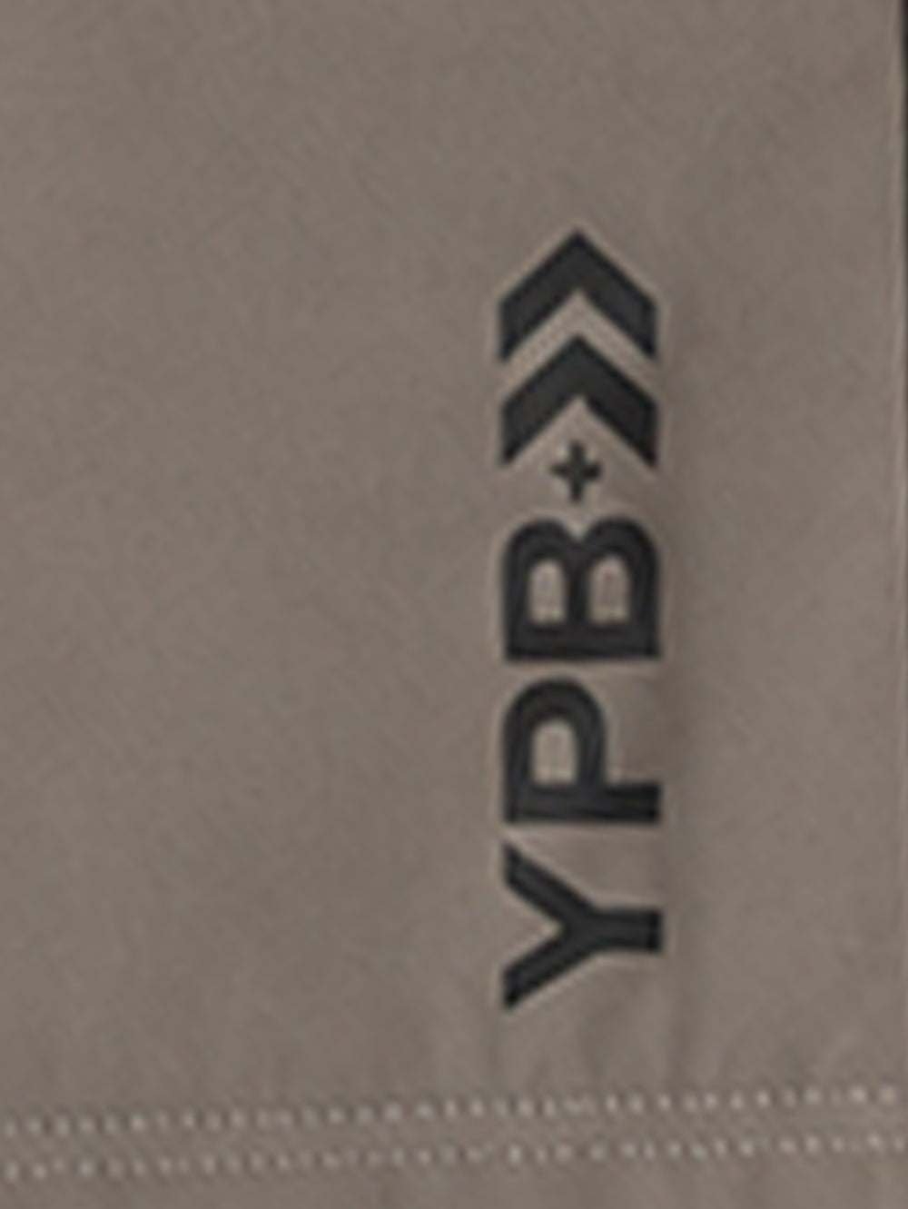 BARRY'S X YPB FALCON STRIPE UNLINED 5" SHORT