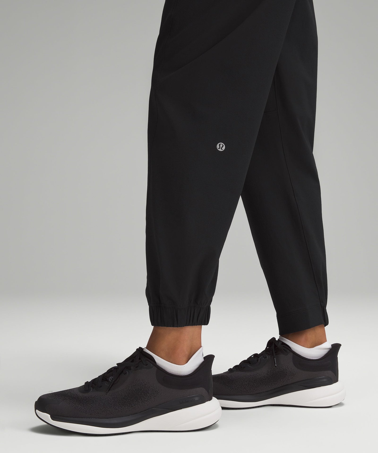 Lululemon License To online Train Pant 30